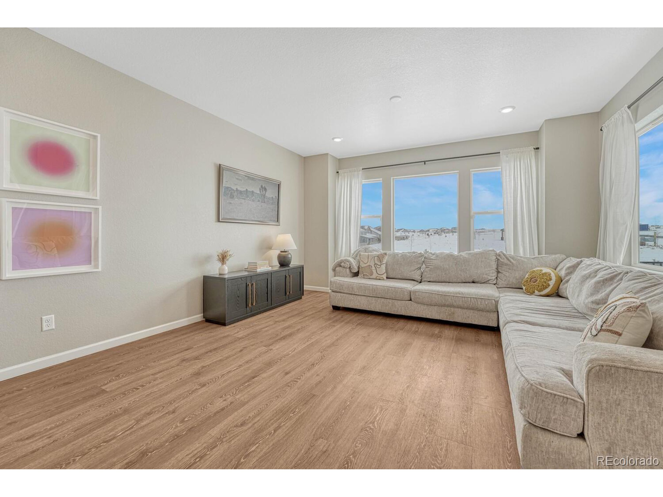 13353 Amber Sky St