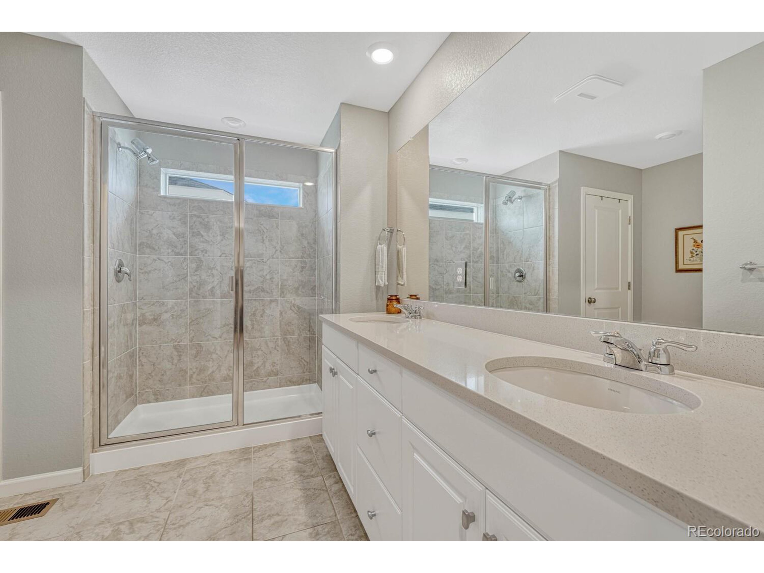 13353 Amber Sky St