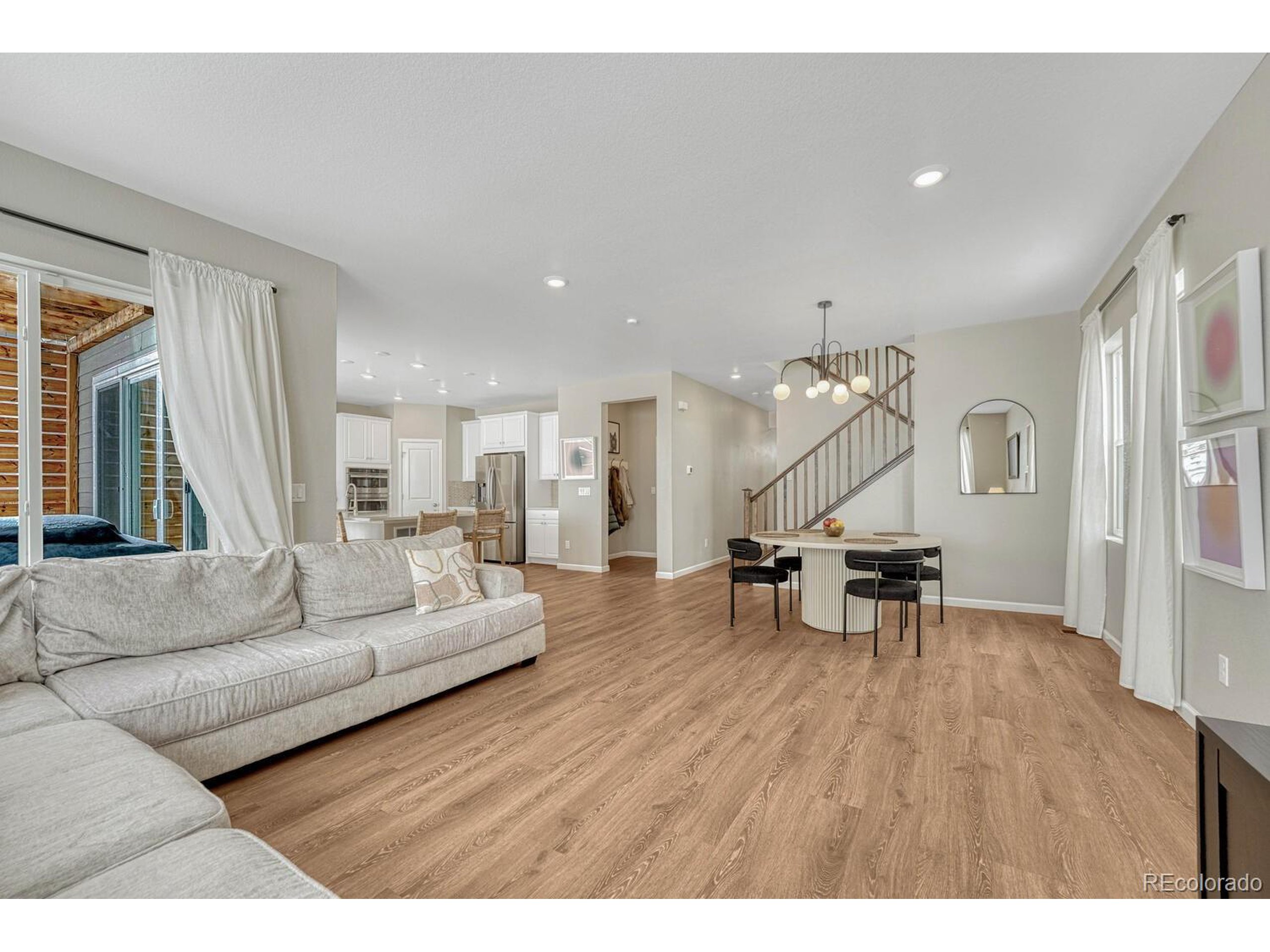 13353 Amber Sky St