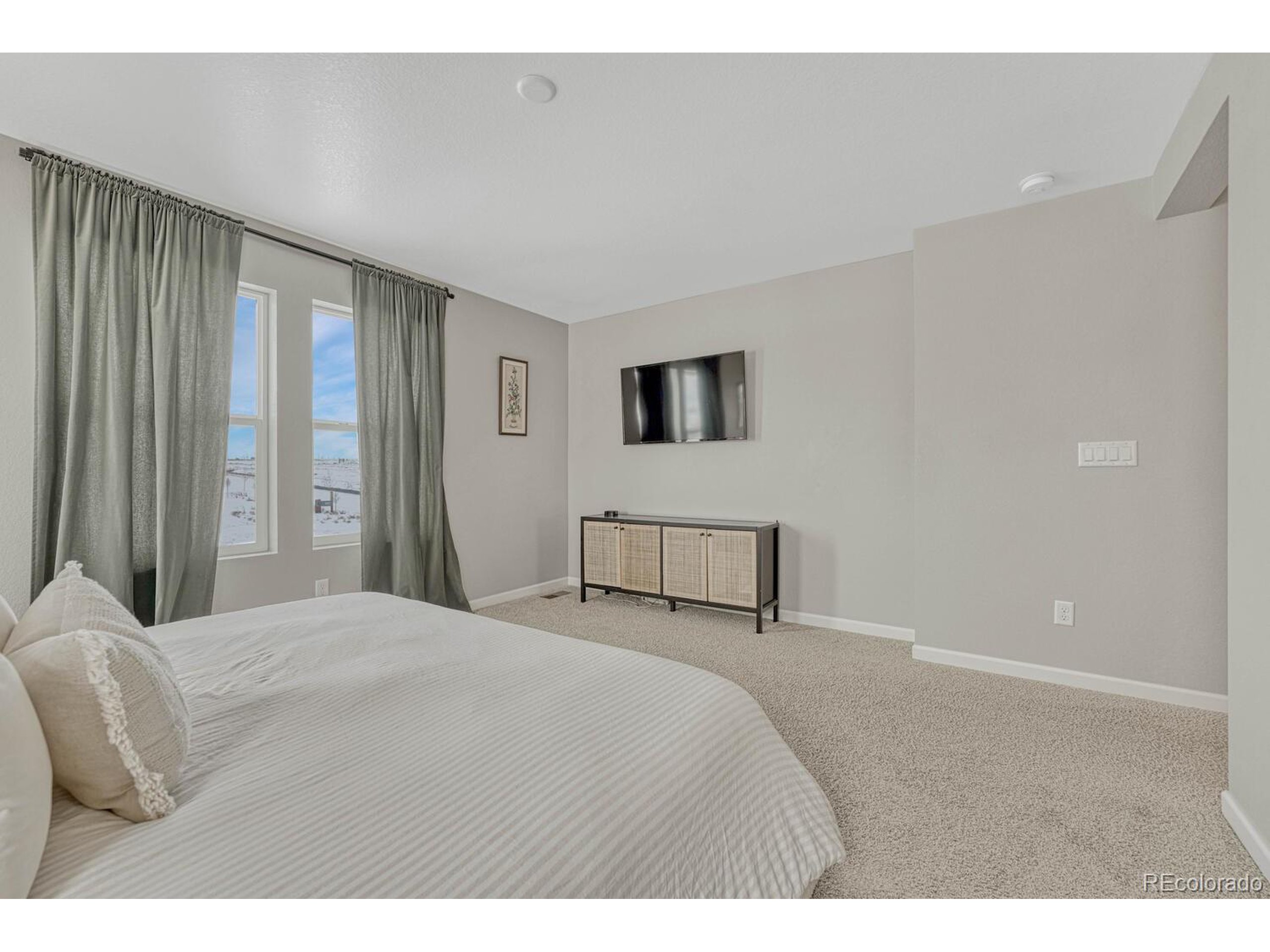 13353 Amber Sky St