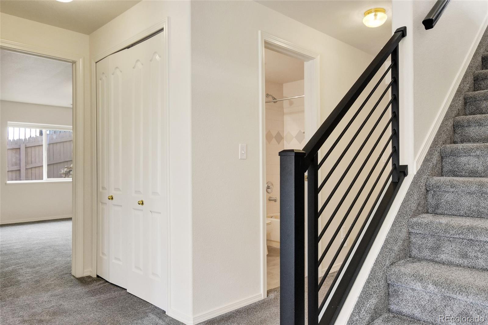 9518 Orchard Park Trail