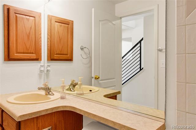 9518 Orchard Park Trail