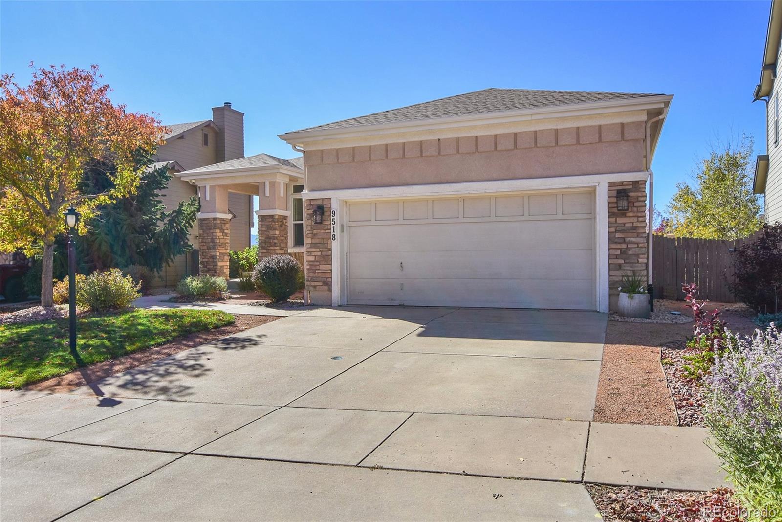 9518 Orchard Park Trail