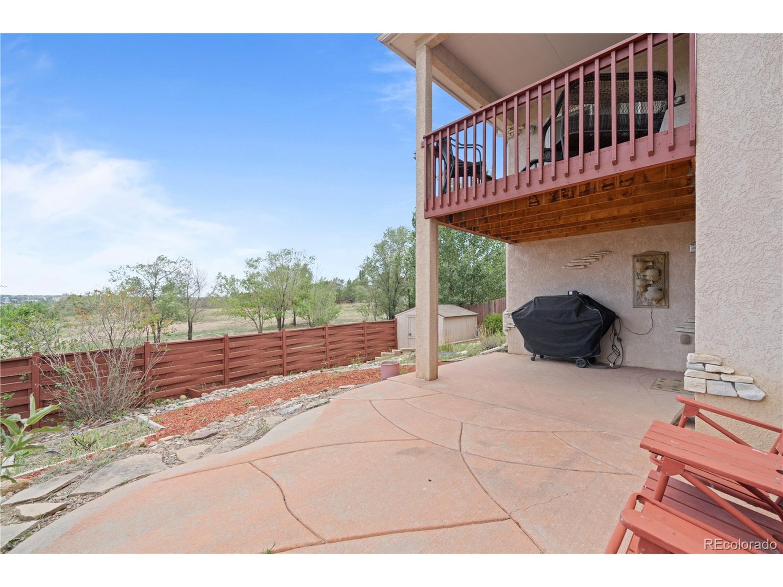 1443 W Costilla St