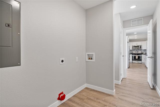 7523 Little Chief Court