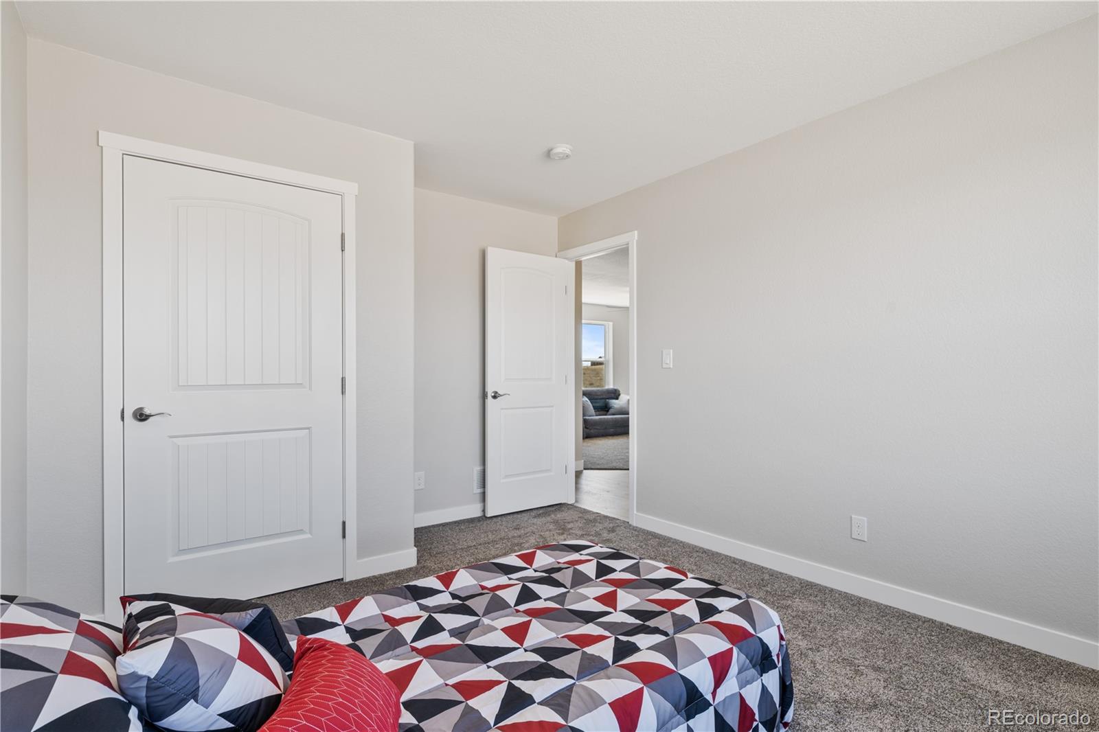 7523 Little Chief Court