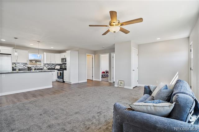 7523 Little Chief Court
