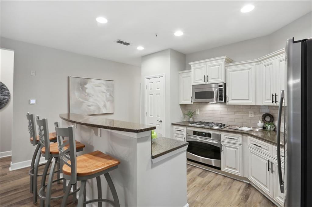 1910 Cedar Glenn Way Unit 4101