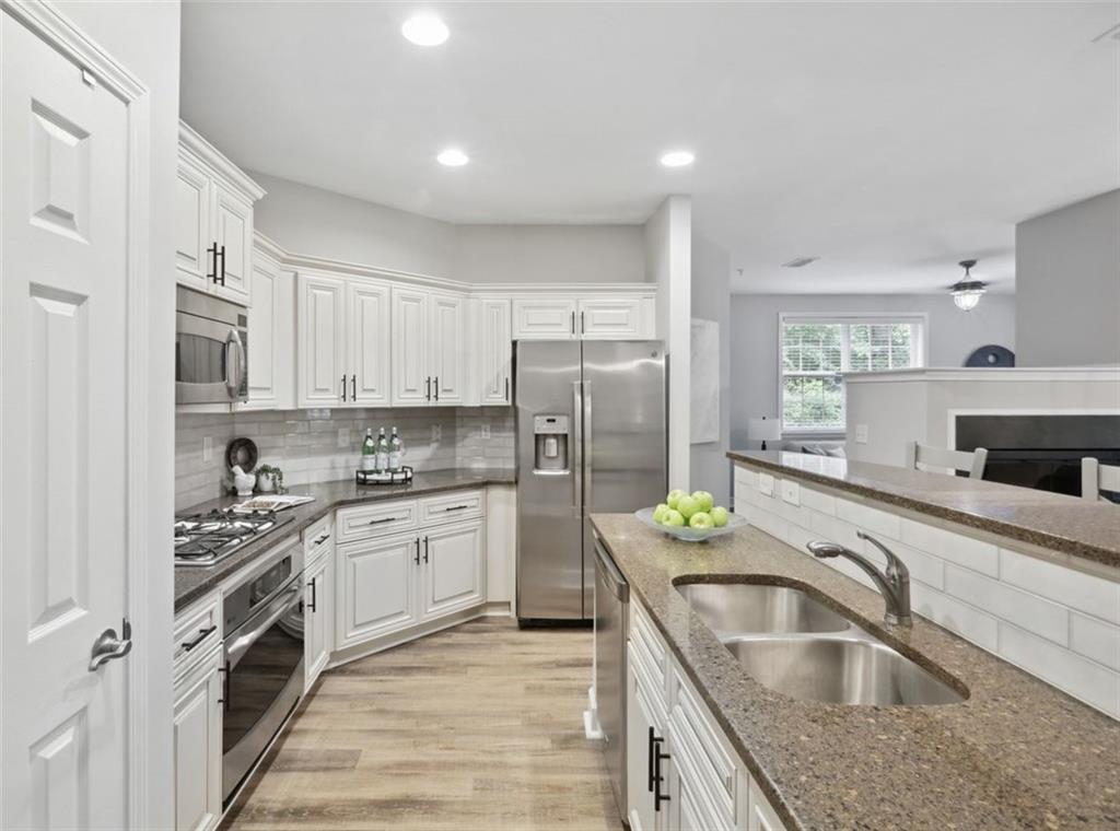 1910 Cedar Glenn Way Unit 4101
