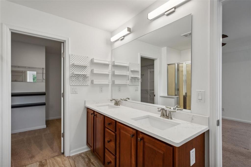 3904 Old Station Drive SE