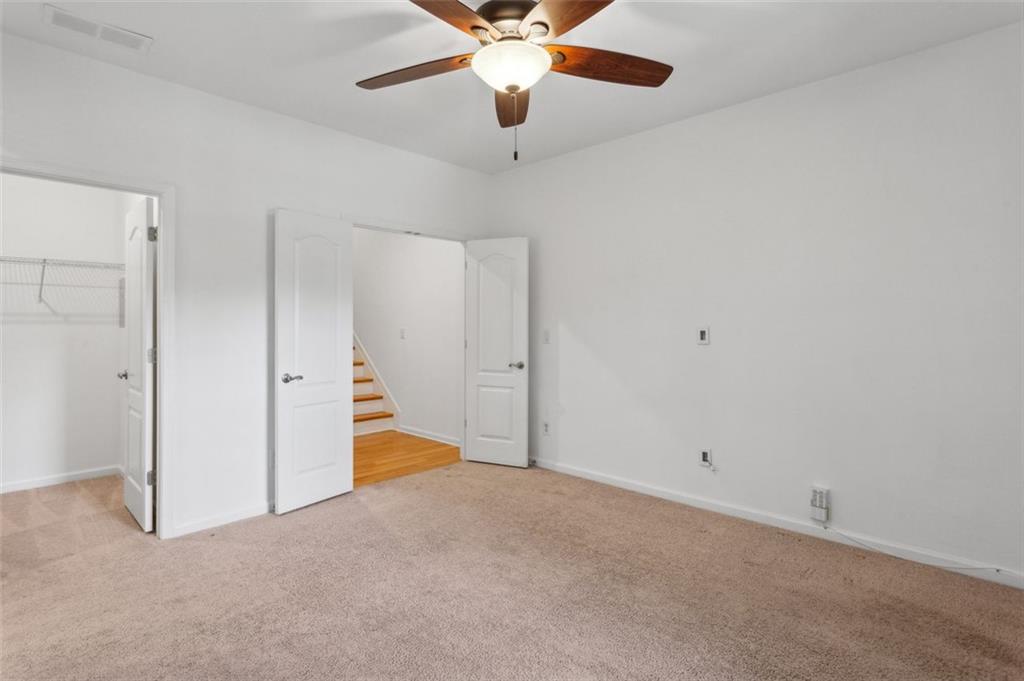 3904 Old Station Drive SE