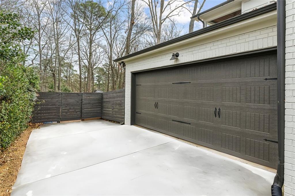 812 Stratford Road