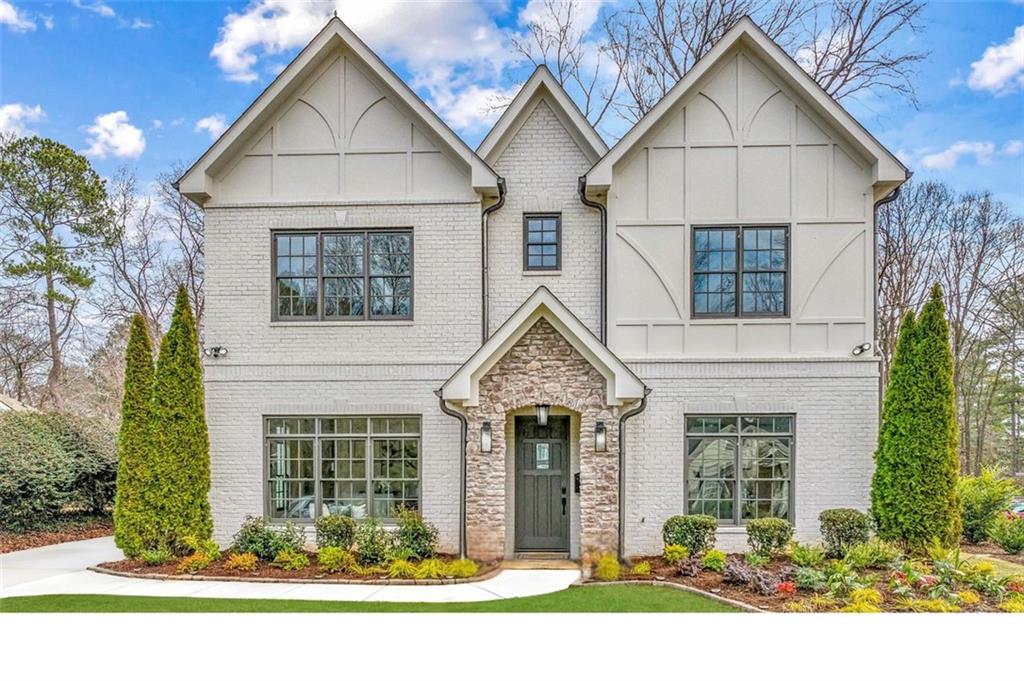 812 Stratford Road
