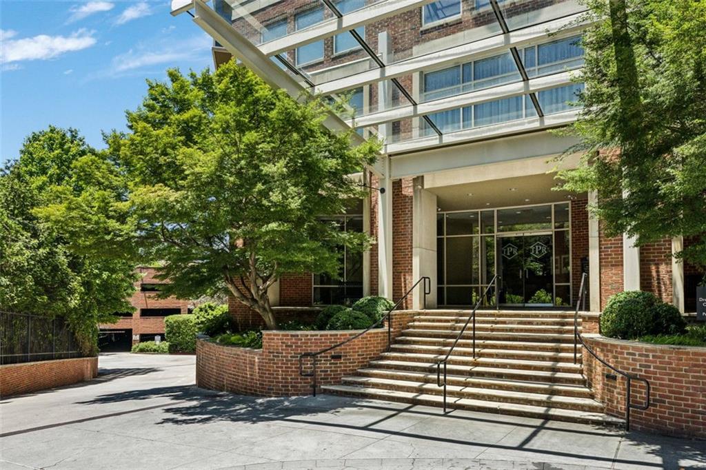 2626 Peachtree Road NW Unit 1804