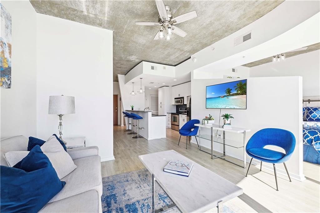 860 Peachtree Street NE Unit 1008