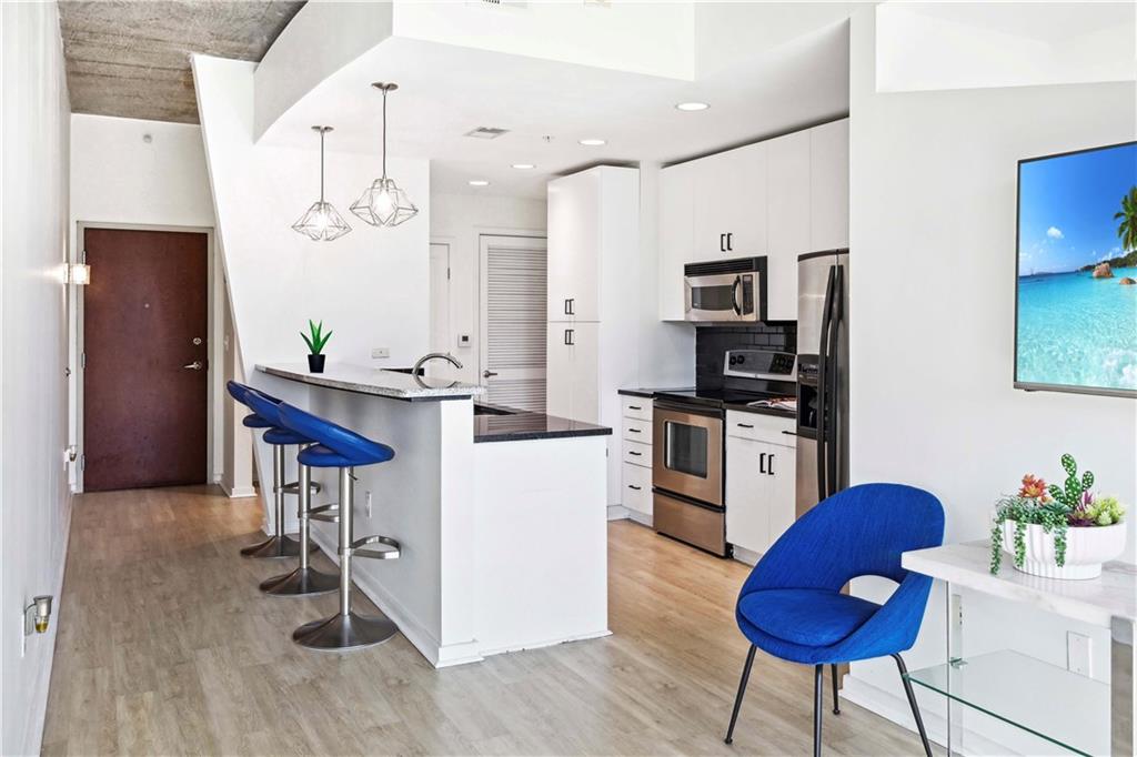 860 Peachtree Street NE Unit 1008