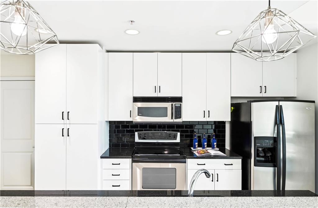 860 Peachtree Street NE Unit 1008