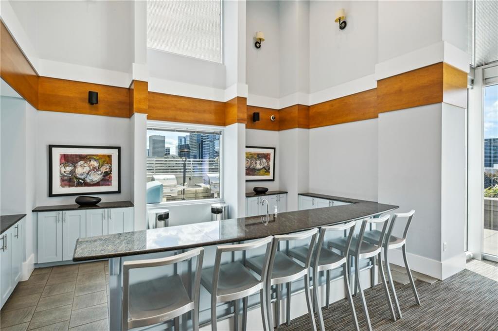 860 Peachtree Street NE Unit 1008
