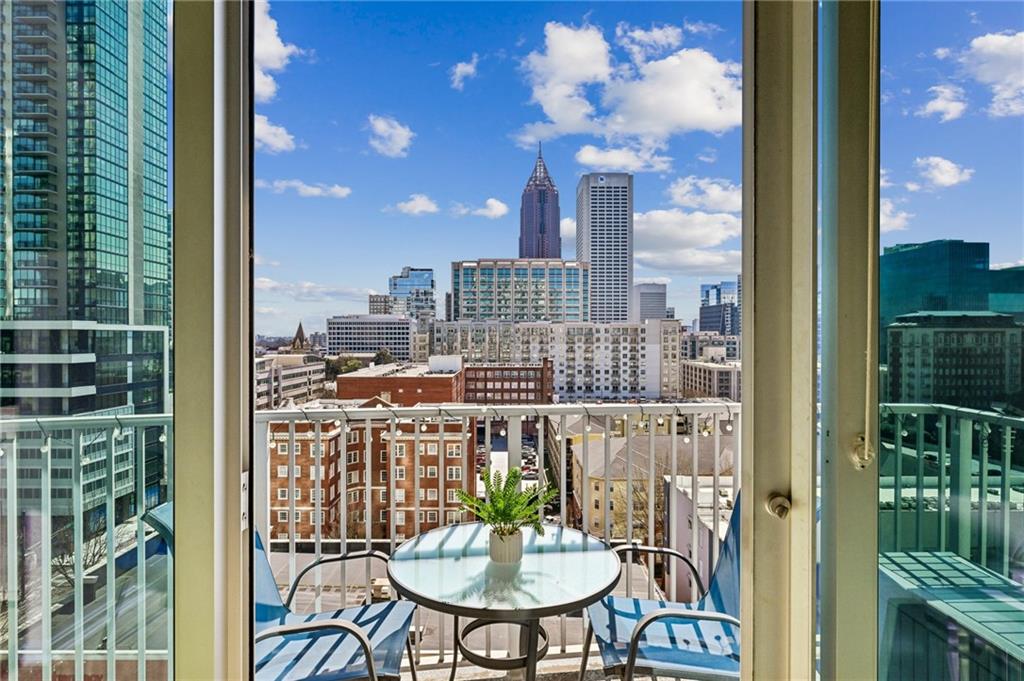 860 Peachtree Street NE Unit 1008