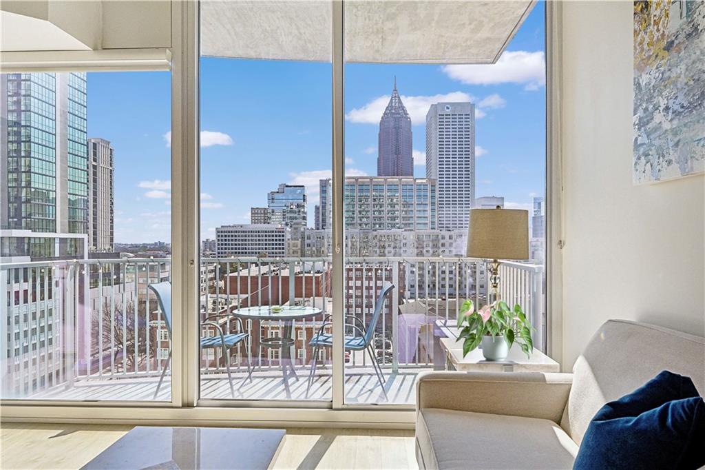 860 Peachtree Street NE Unit 1008