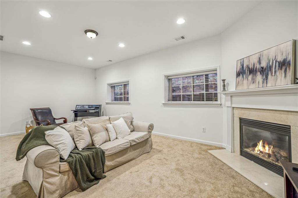 3901 Old Station Drive SE