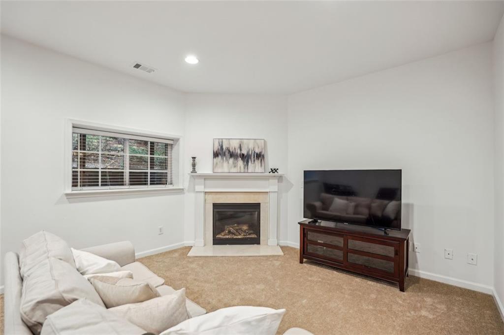 3901 Old Station Drive SE