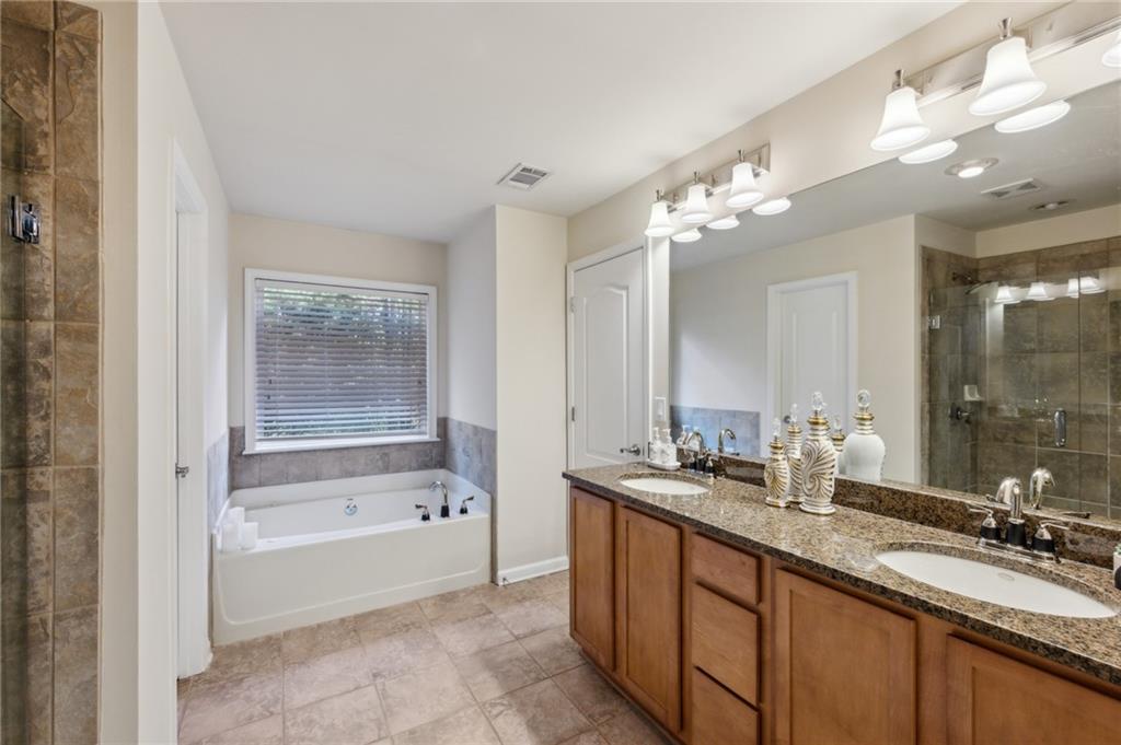 3917 Old Station Drive SE
