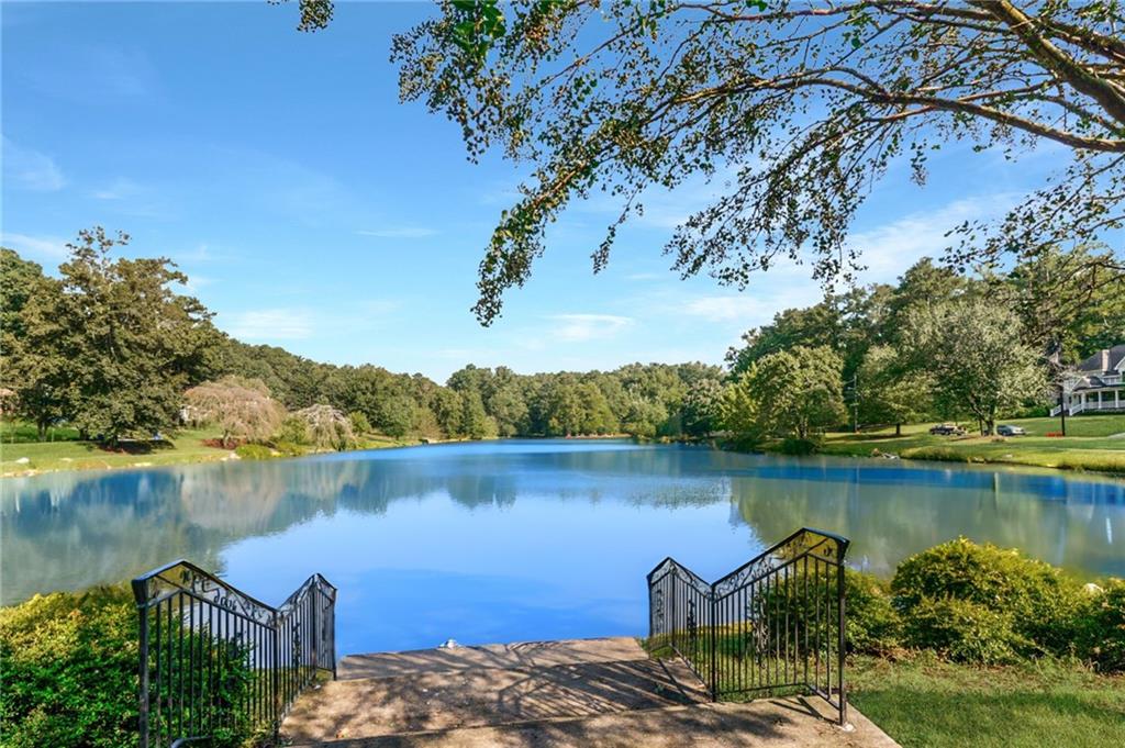 347 Ivy Glen Circle