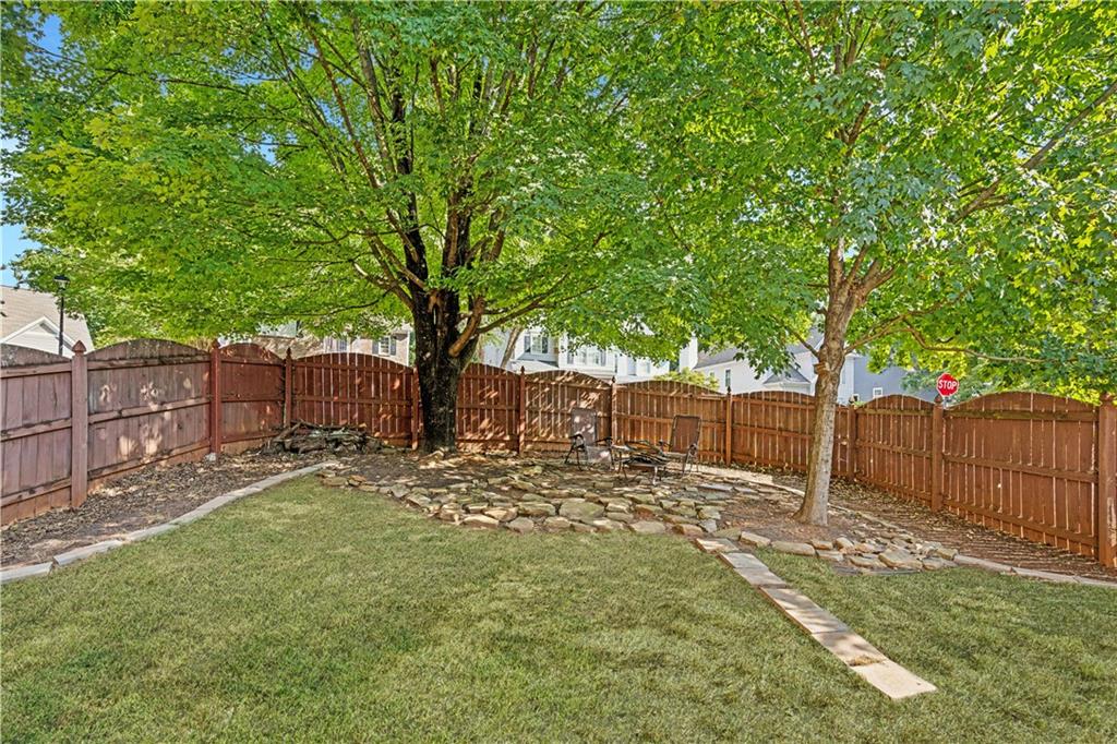 347 Ivy Glen Circle