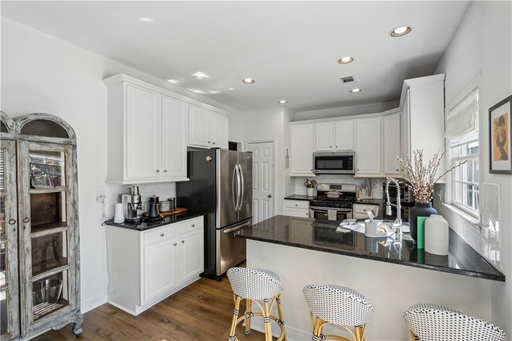 347 Ivy Glen Circle
