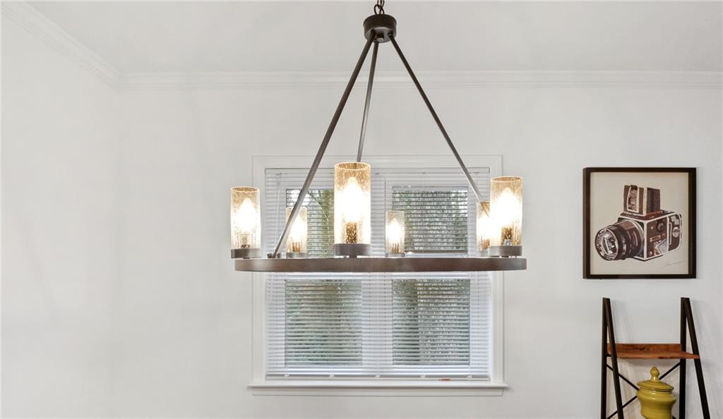 961 E Rock Springs Road NE