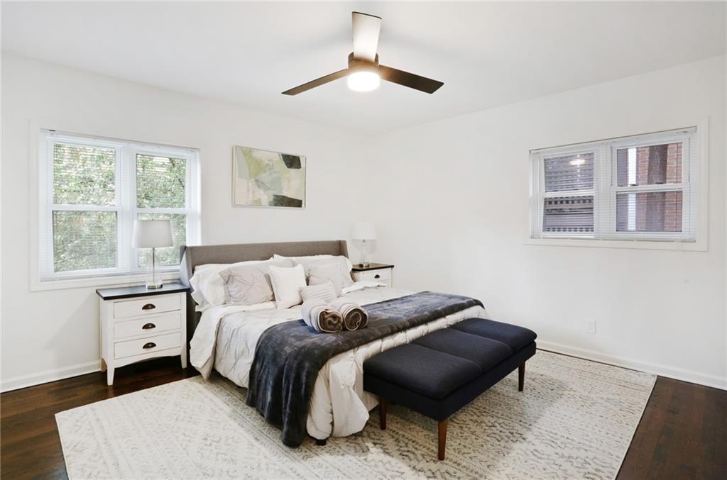 961 E Rock Springs Road NE