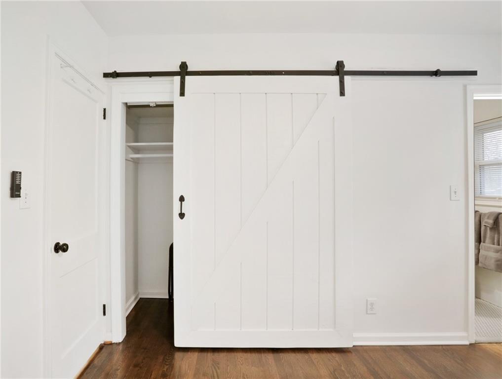 961 E Rock Springs Road NE