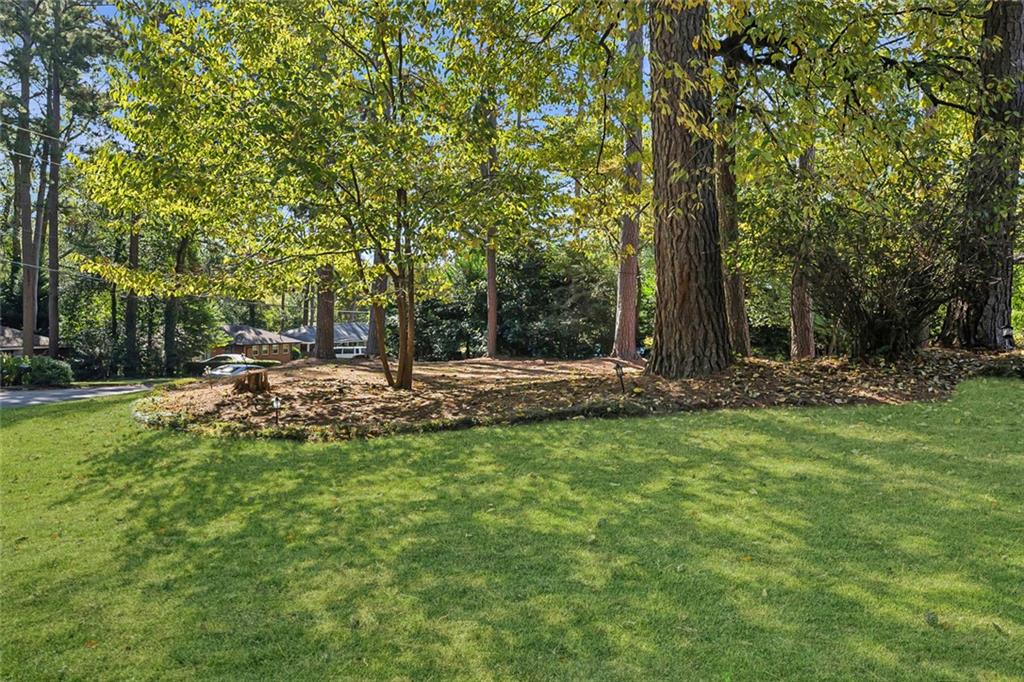 1955 Vance Drive NE