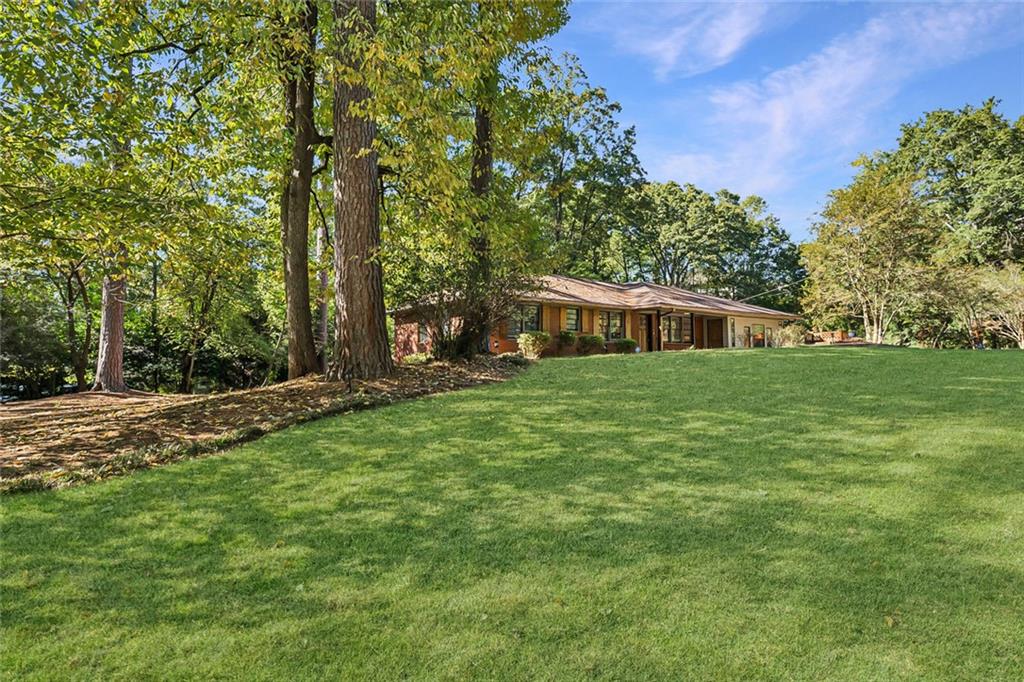 1955 Vance Drive NE
