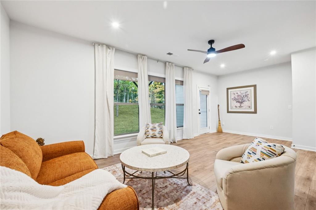 1336 Stanley Park Drive Unit 1