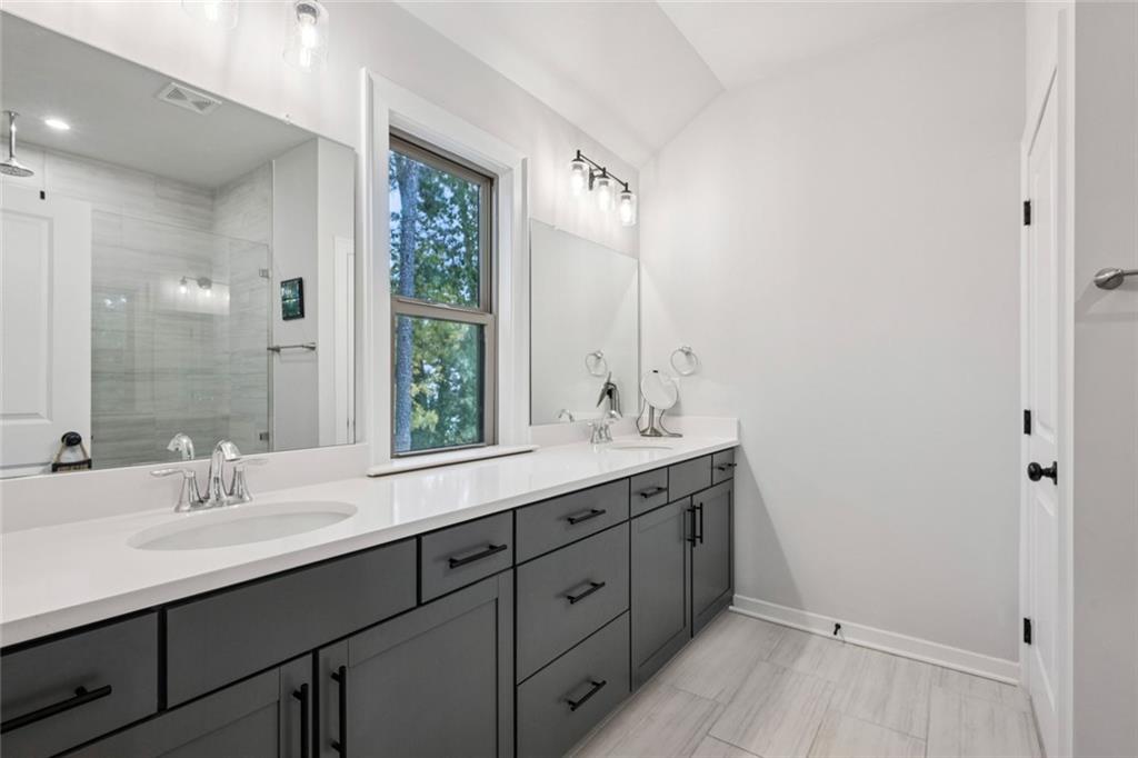 1336 Stanley Park Drive Unit 1