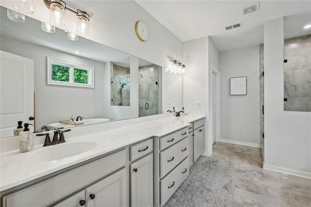 1229 Hampton Park Road