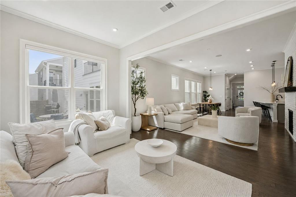 1229 Hampton Park Road