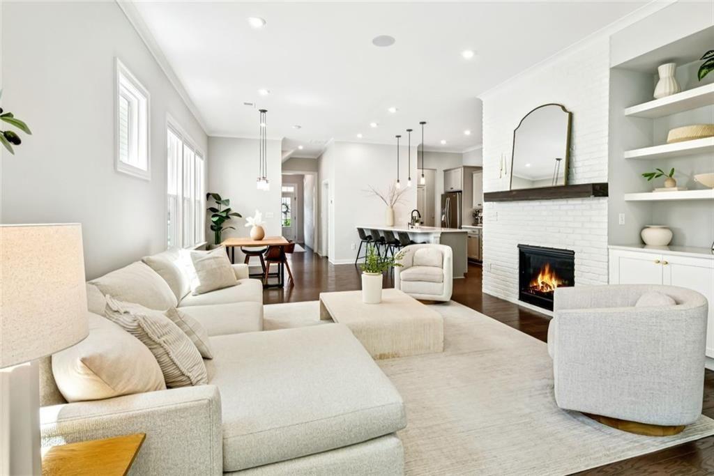 1229 Hampton Park Road