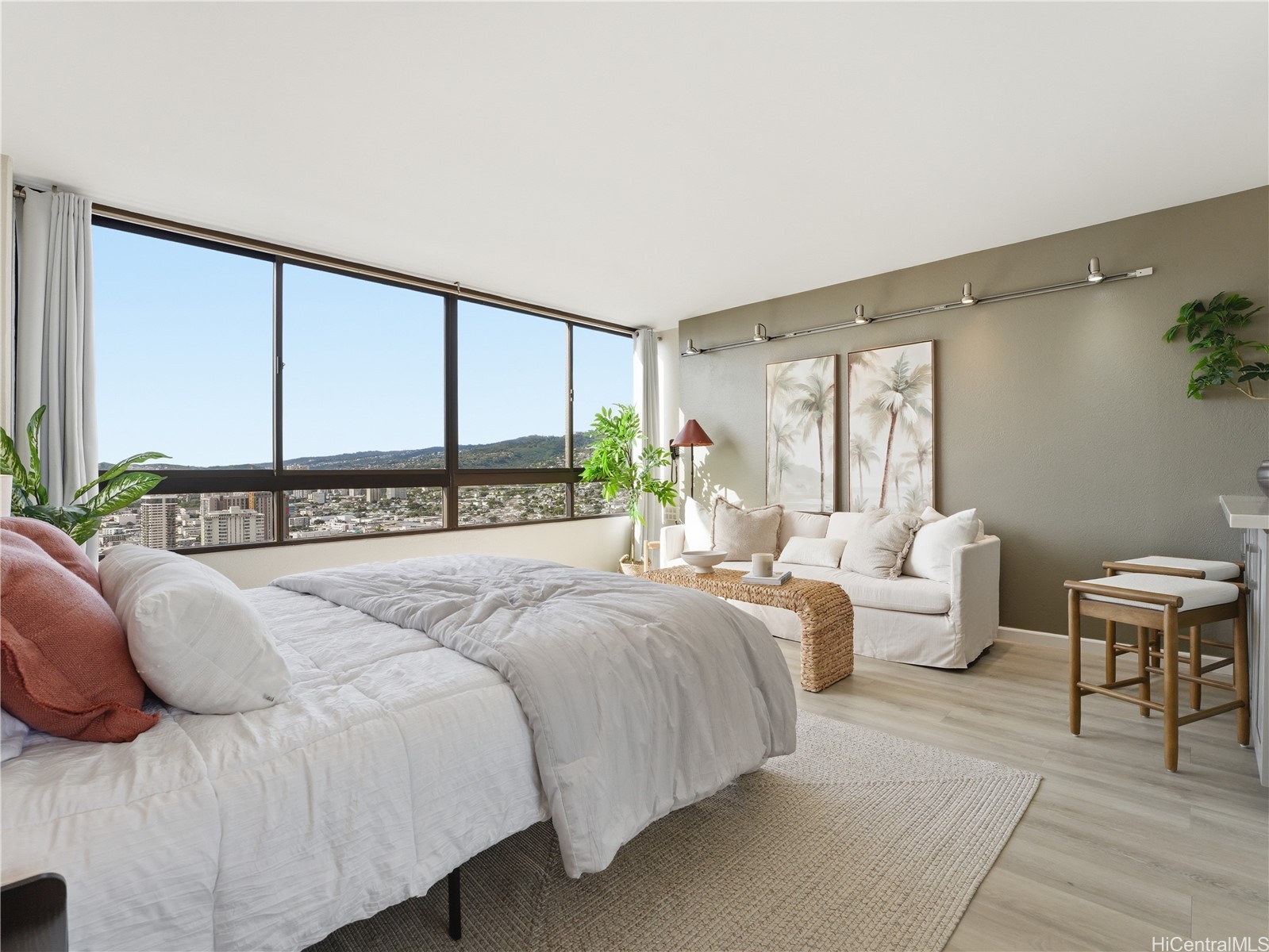 2499 Kapiolani Boulevard 3202