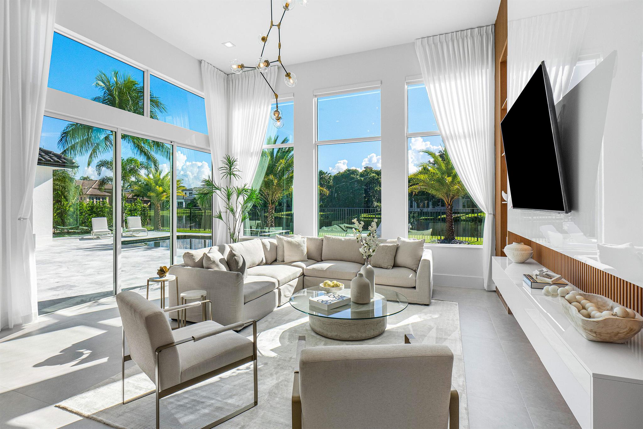 17525 Circle Pond Court