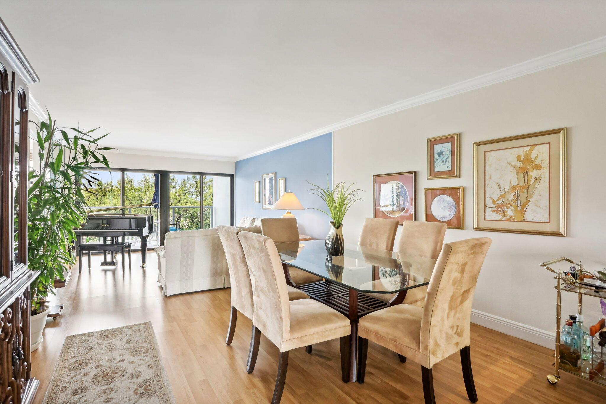 1401 N Riverside Drive 502