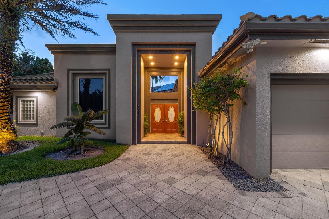 6595 NW 32nd Terrace