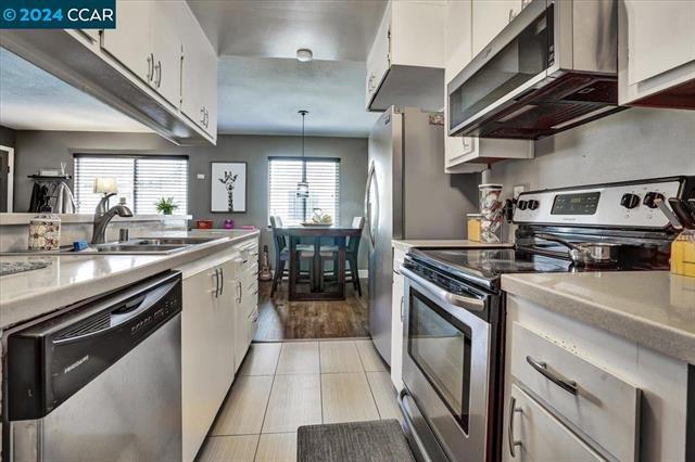 5532 Spinnaker Drive 2