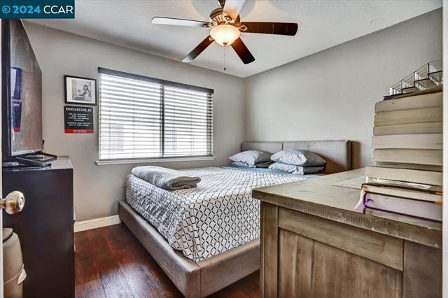 5532 Spinnaker Drive 2