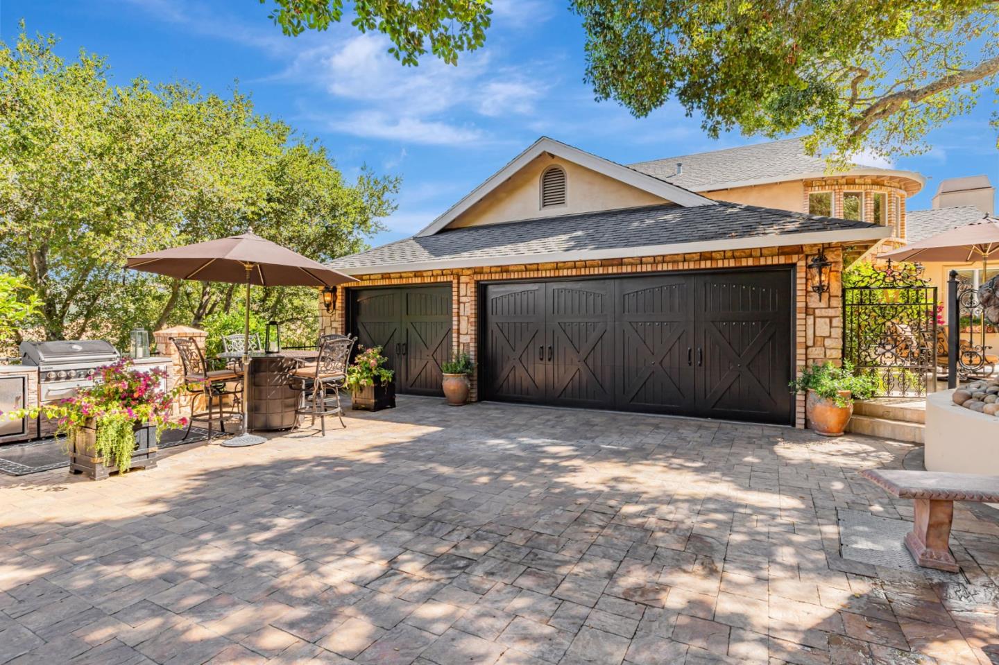 17864 Holiday Drive