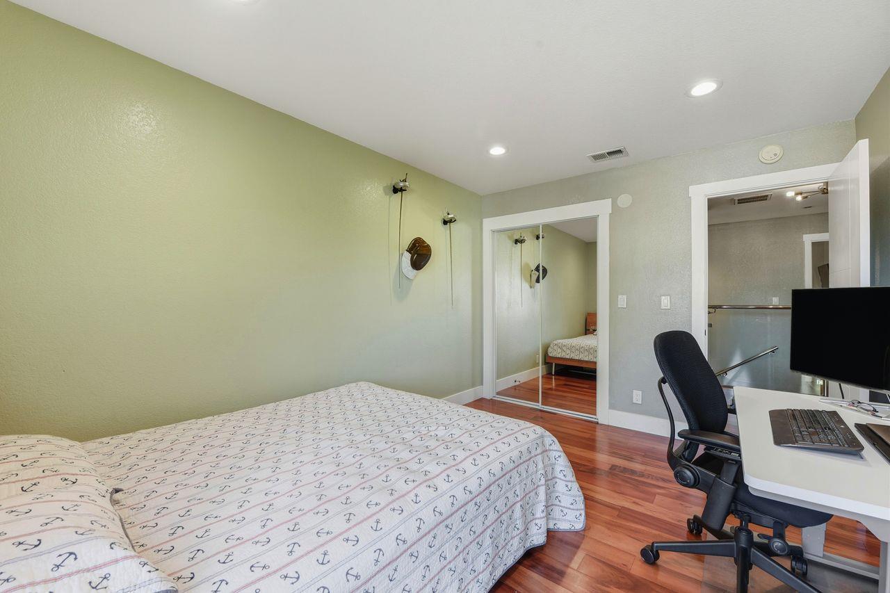 4802 Rio Vista Avenue