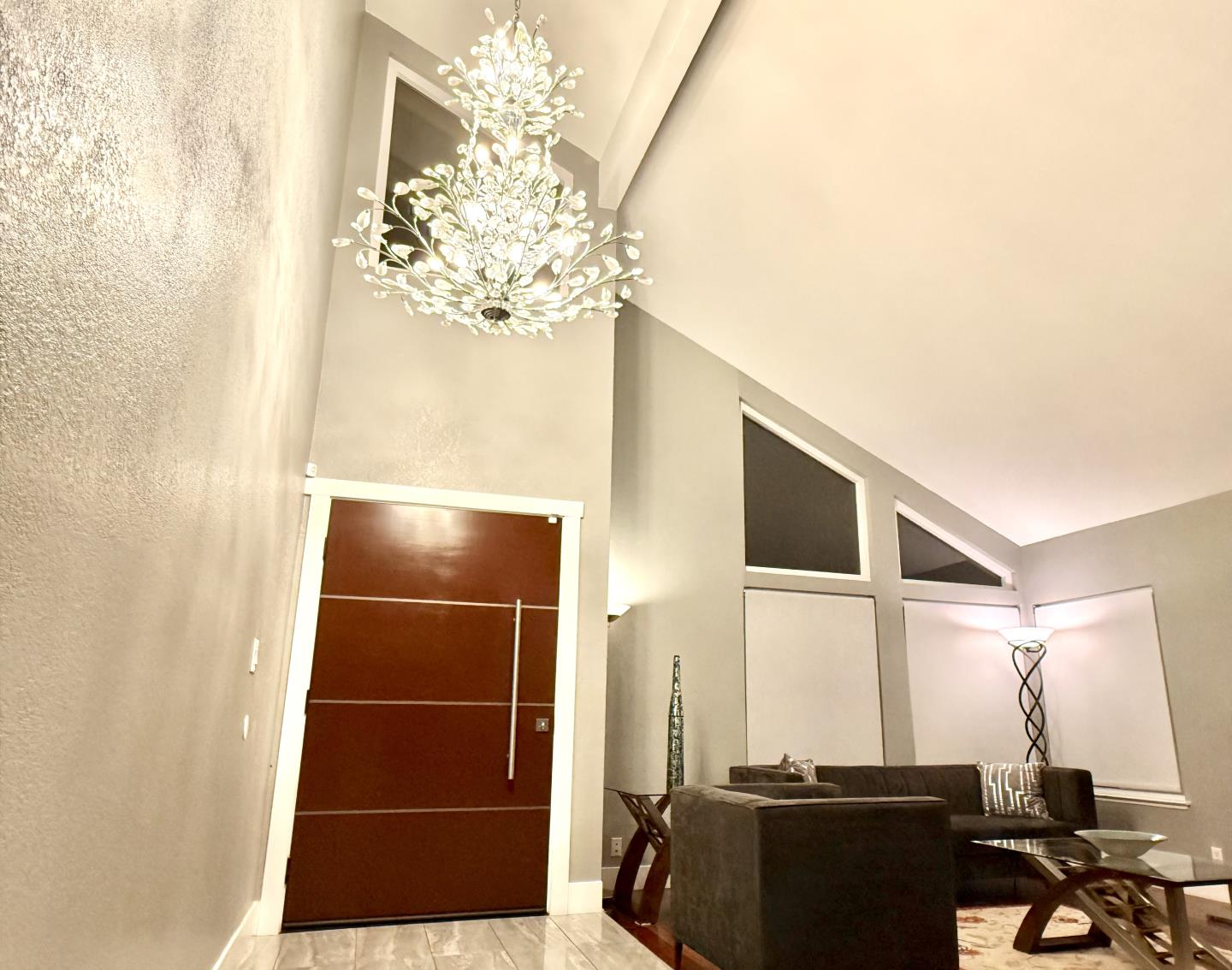 4802 Rio Vista Avenue