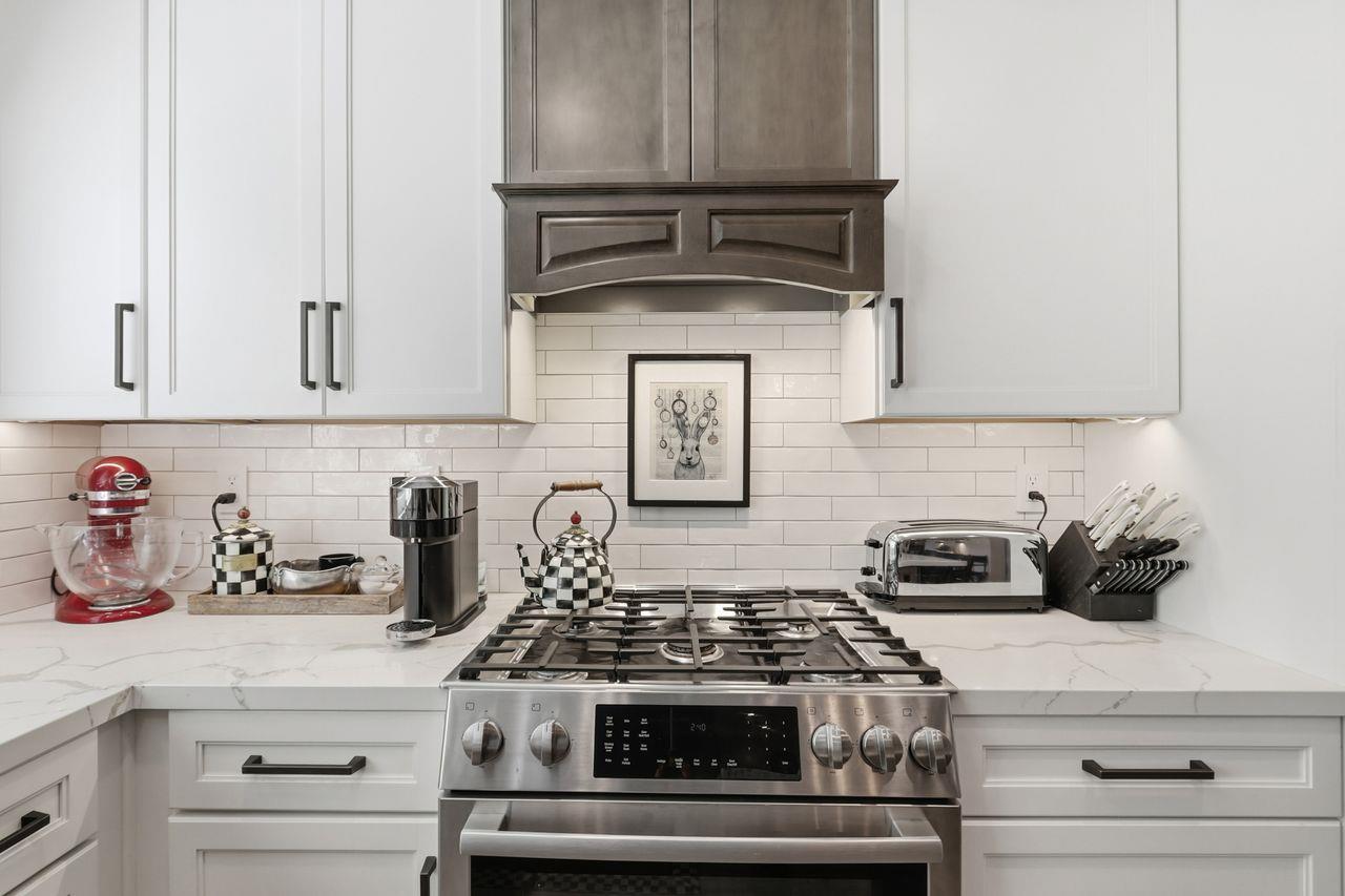 3570 Sunnydale Court